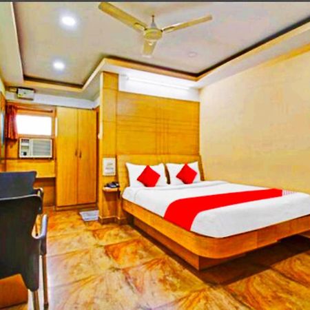 Pavithra Paradise Hotel บังกาลอร์ ภายนอก รูปภาพ